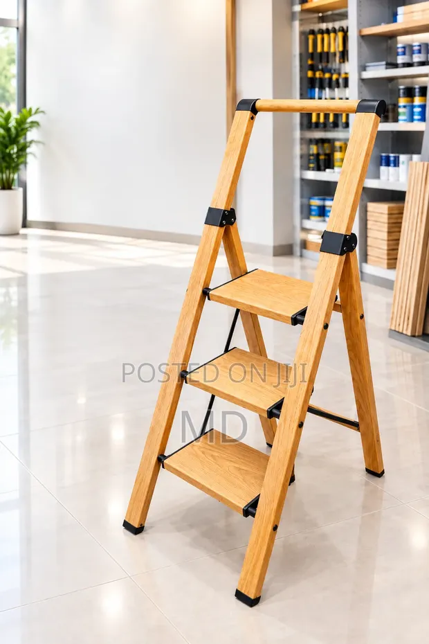 3-Step Wooden Ladder - 1
