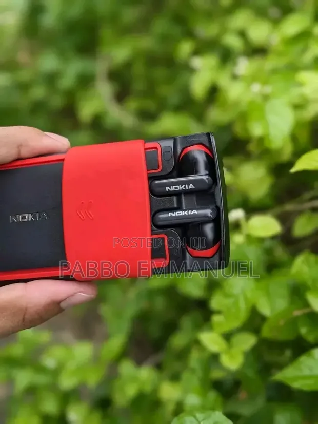 New Nokia 5710 XpressAudio Black - 1