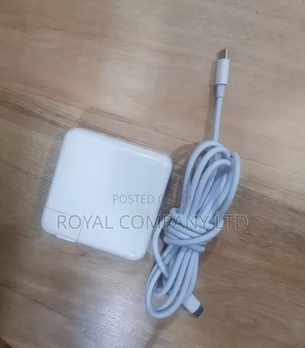 Macbook Charger 45W USB-C - 1