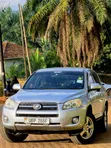 Toyota RAV4 2010 Silver - 2