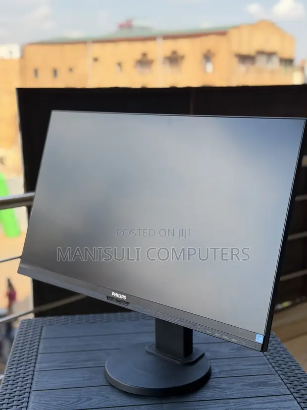 27 Inch IPS Gaming Monitor - 2K, Type-C, HDMI, USB 3.0 - 1