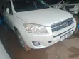 Toyota RAV4 2011 White - 2
