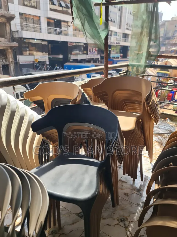 1pc Yard Plastic Chairs - Brand New - 1