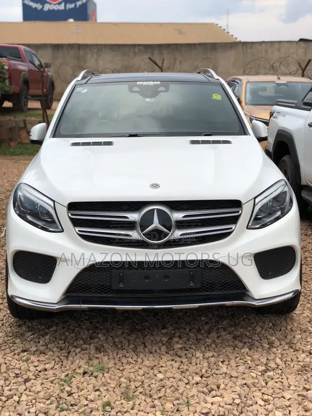 Mercedes-Benz GLE-Class GLE 350d 4MATIC 2018 White - 1