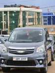 Toyota Noah 2010 Gray - 1