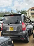 Toyota Noah 2010 Gray - 2
