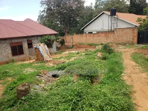35ft x 50ft Plot for Sale in Mpelerwe Kitezi