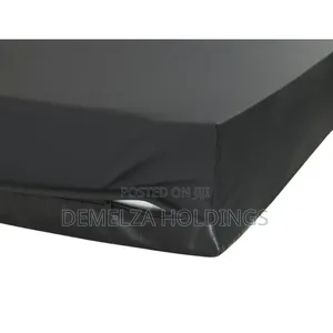 6x6 Macintosh Mattress Protectors with Zipper