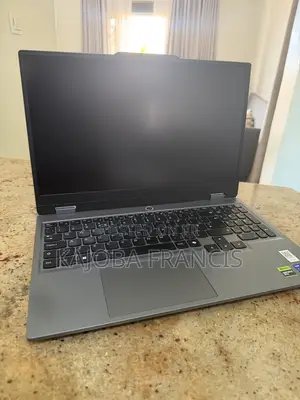 Lenovo LOQ 15IRH8 Laptop - Intel Core i7, 16GB RAM, 512GB SSD