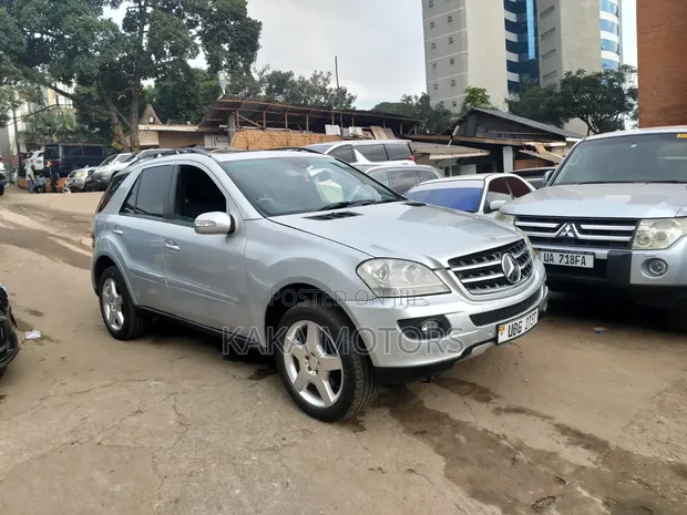 Mercedes-Benz M Class ML 350 2005 Silver - 1