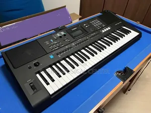 Yamaha PSR-E473 Electronic Keyboard