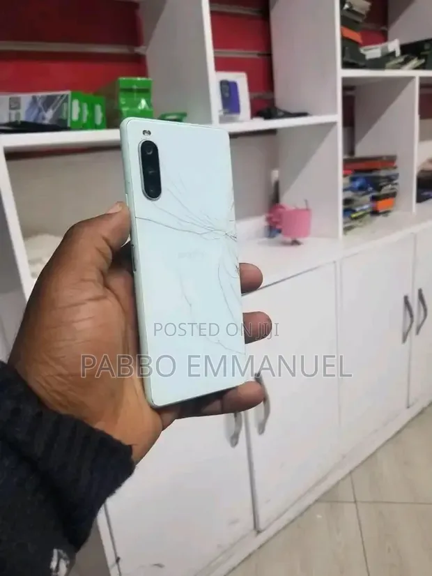 Sony Xperia 10 II 64GB Green - 1