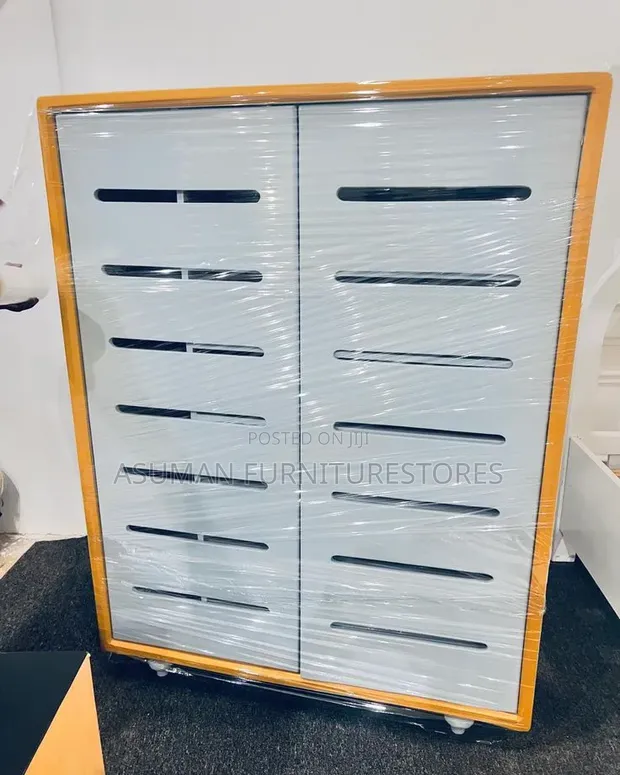 Simple Shoe Rack - 1
