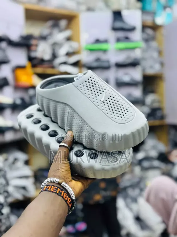 Nike Classic Shoes - 1