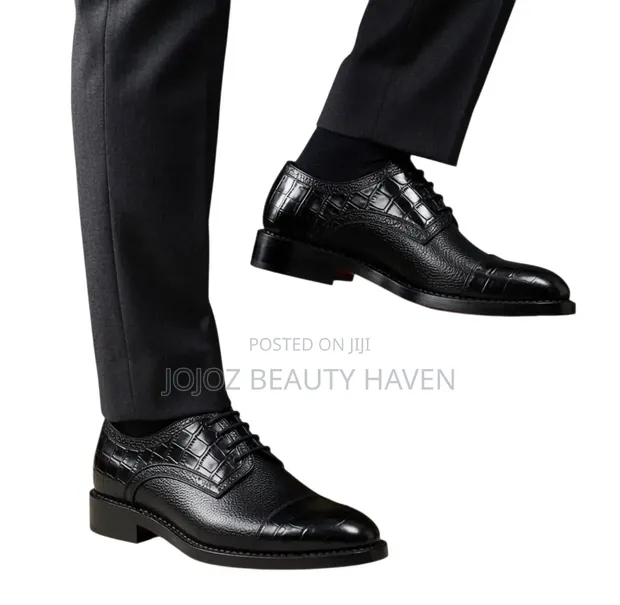 Crocodile-Embossed Leather Dress Shoes - 1
