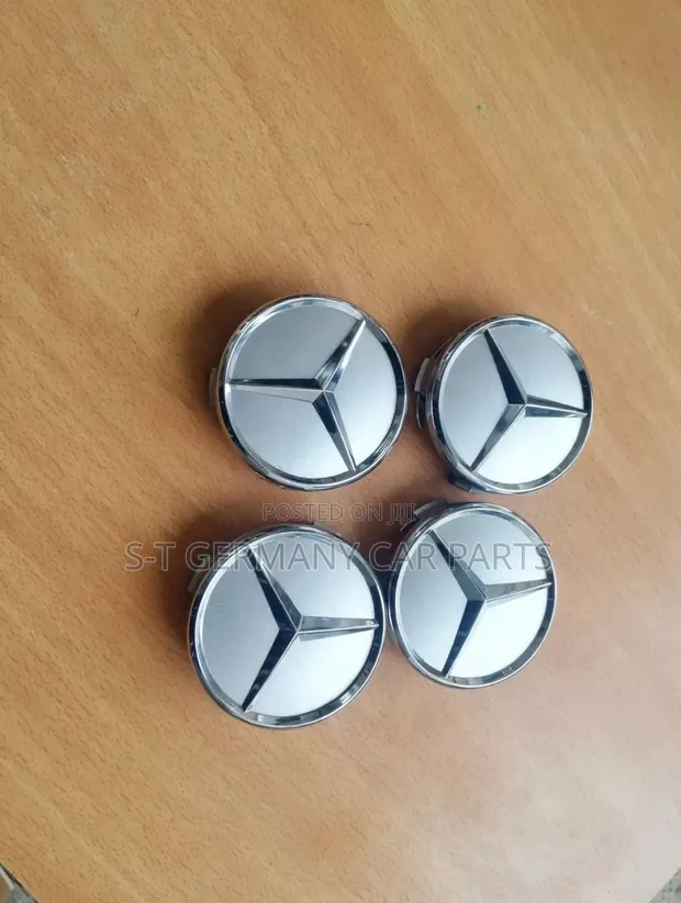 Mercedes-Benz Rim Center Cups - 1
