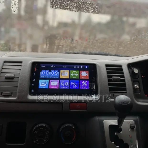 Car MP5 Touch Screen Radio with Bluetooth, USB, FM, AUX, Rear Camera Support - 1