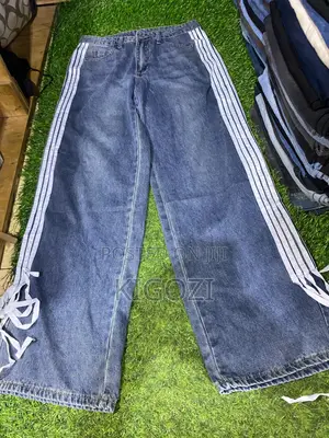 Ladies High Waist Skinny Fit Jeans - Sizes 28-40 - Blue & Black