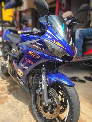 Yamaha R6 2013 Sport Bike