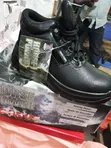 Red Horse Industrial Safety Boots (Oil Resistant) - 3