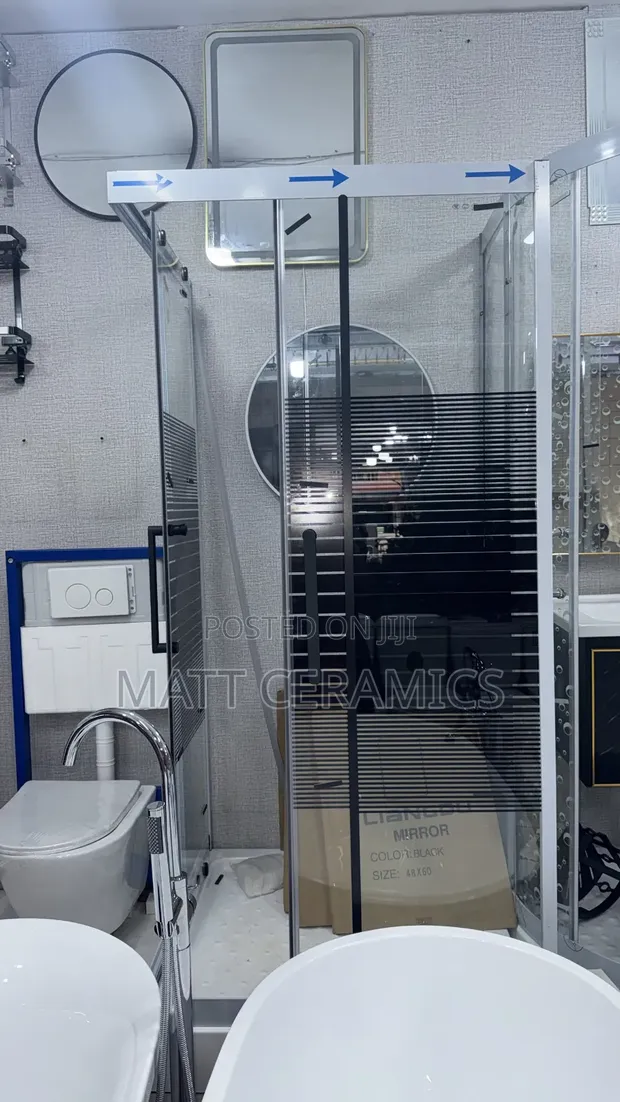 Brand New Square Shower Cubicle (900x900x1900mm) - 1