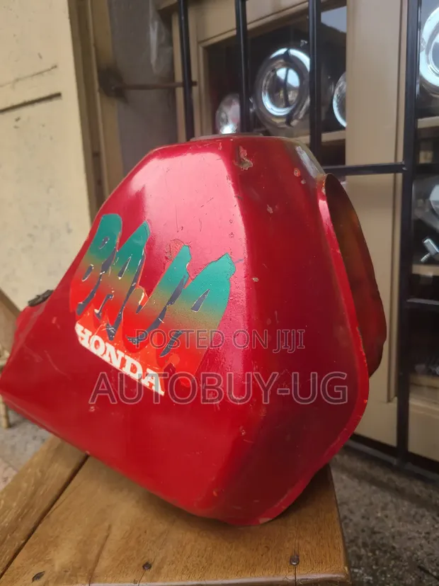 Honda XR250/Baja250 Used Fuel Tanks - 1