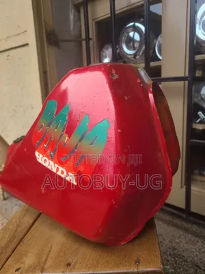 Honda XR250/Baja250 Used Fuel Tanks