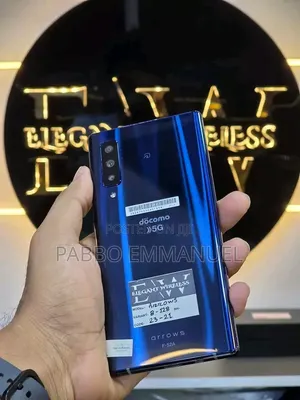 Fujitsu Arrows NX9 F-52A 128GB Blue