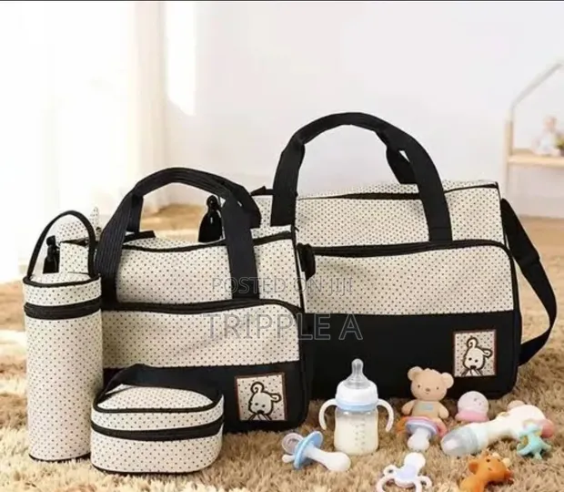 5-in-1 Essential Diaper Bag Set - 1
