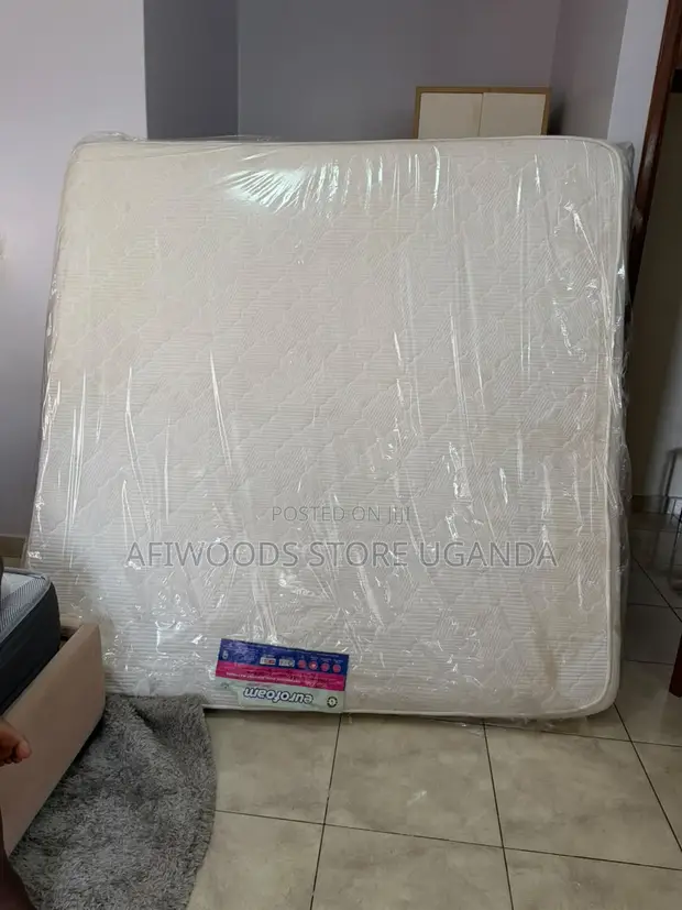 6x6 High Density Mattress - 8 Inch Thick, White - 1