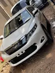 Toyota Harrier 2.0 SUV 2016 White - 2