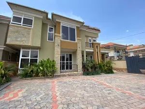 4 Bedroom Duplex House for Rent in Ntinda