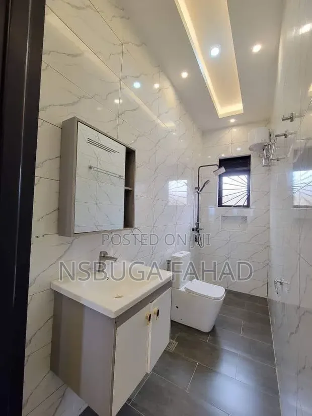 3 Bedroom House for Rent in Kisaasi, Central Division - 1