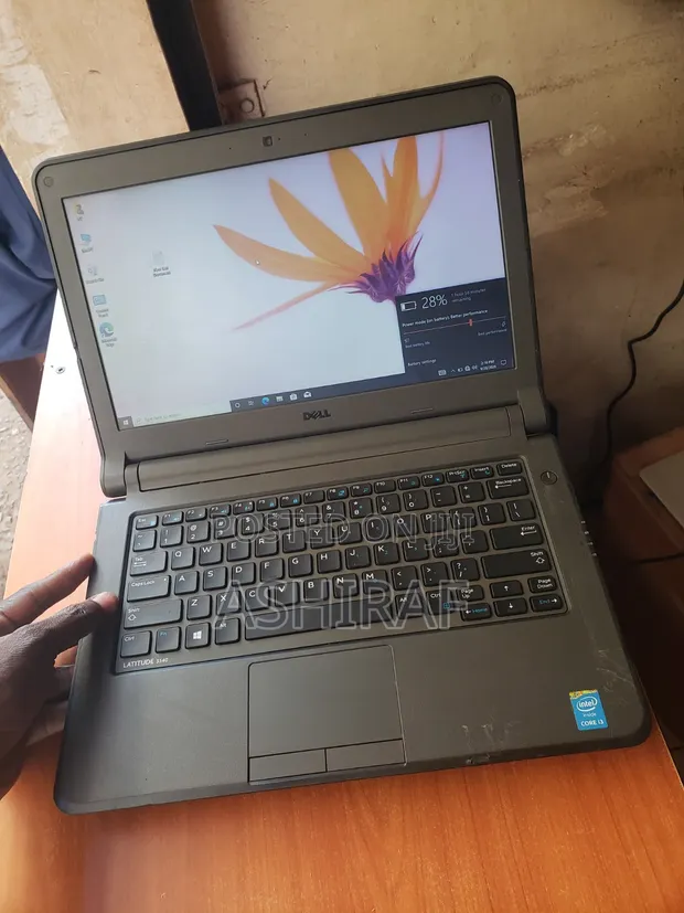 Dell Latitude 3310 Laptop - 4GB RAM, 128GB SSD - 1