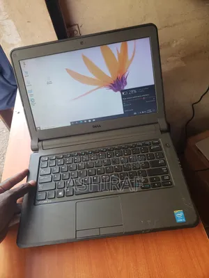 Dell Latitude 3310 Laptop - 4GB RAM, 128GB SSD
