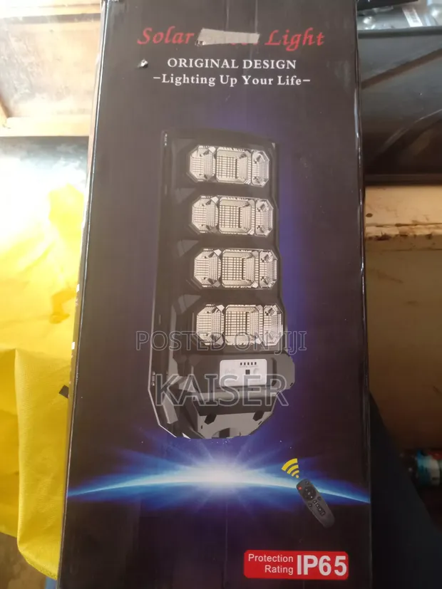 150W Solar Outdoor Security Light - 1