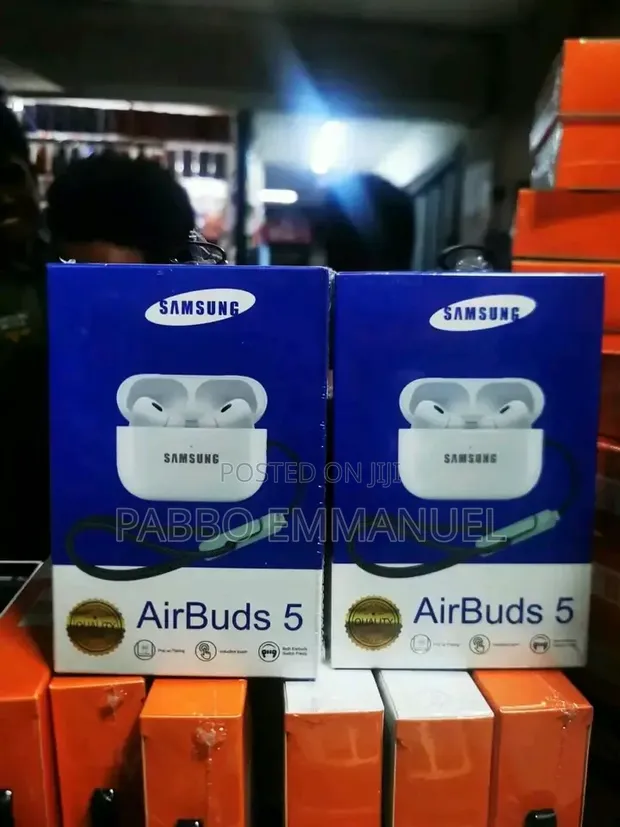 Samsung Galaxy Buds 5 Bass Earbuds - 1