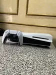 PS5 Standard Disc Version with 1 Controller (UK/Europe) - 3