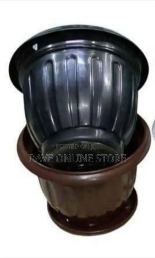 Plastic Round Flower Pots - 1
