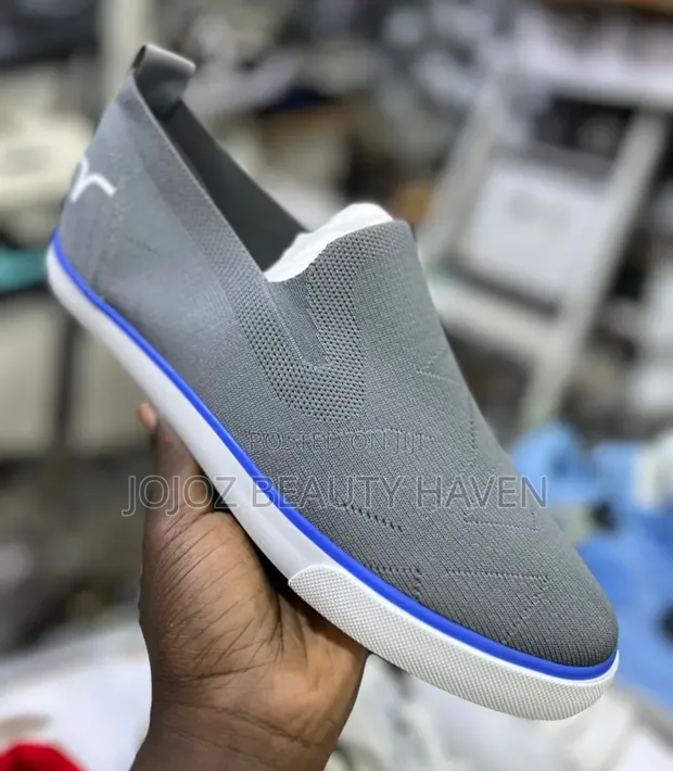 Men's Breathable Knit Slip-on Sneakers - 1