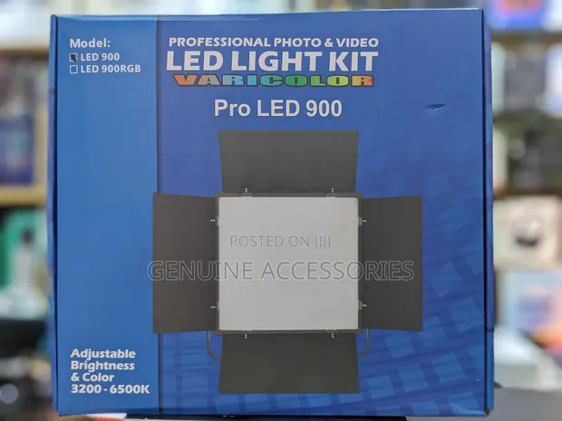 Pro LED 900 Photo & Video Light Kit - 1
