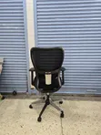 World Industries Mesh Back Reclining Office Chair - Brand New - 2