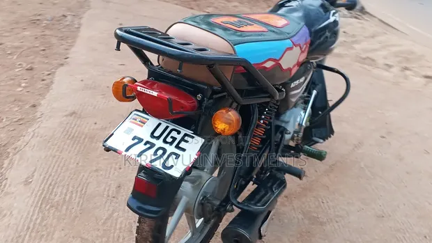 Bajaj Boxer 125 2025 Black - 1