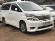 Toyota Vellfire 2009 White - 1