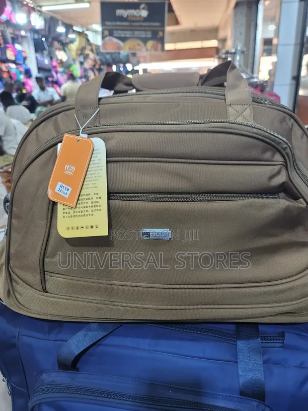 Delilai 24-Inch Duffle Trolley Bag - 1