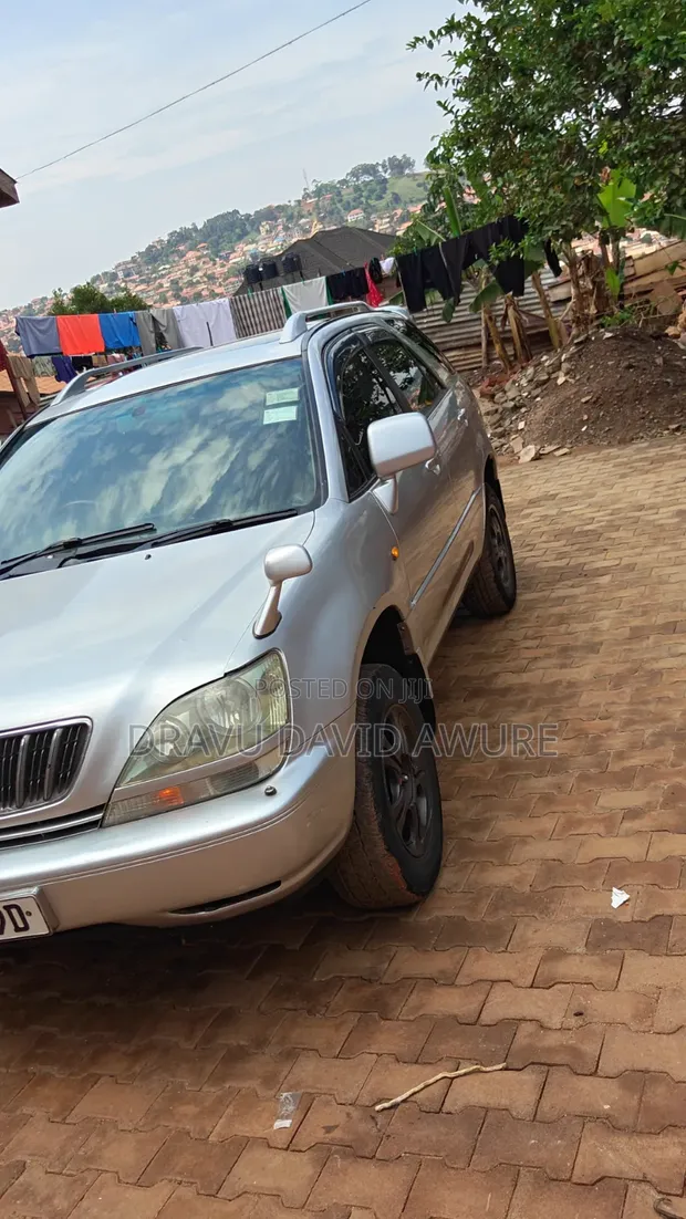 Toyota Harrier 2.4 2004 Silver - 1