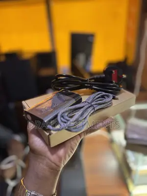 Original HP 65W USB-C Charger