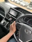 Toyota Noah 2.0 AWD (7 Seater) 2015 White - 4