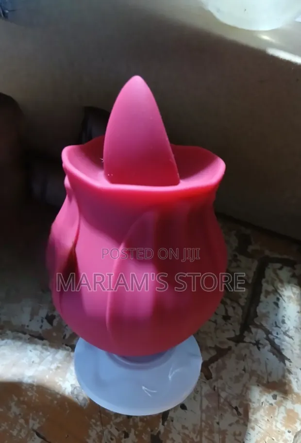 King Suction and Tongue-Licking Vibrator - 1