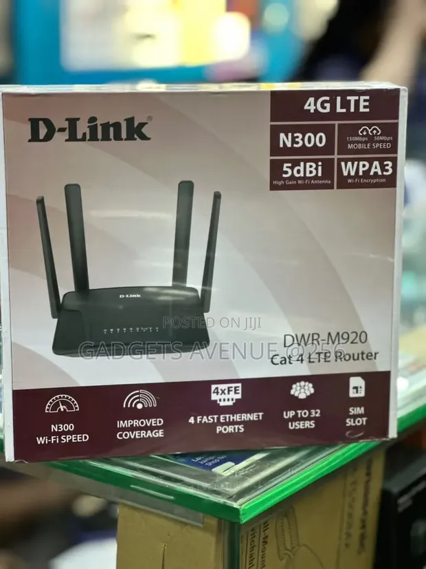 D-Link DWR-M920 Cat 4 LTE Router - 1
